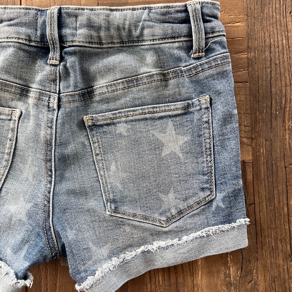 SO Blue Distressed Kids denim Girls Shorts with stars & frayed cuffed hem 10 - Picture 15 of 16